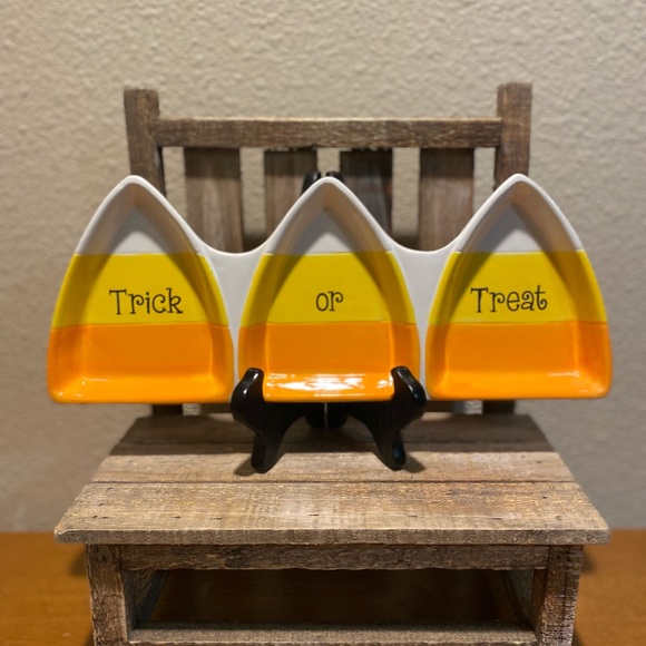 Candy Corn Platter, Trick Or Treat Halloween 3 Section Platter, Candy Corn Decor - Picture 1 of 13